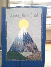 #484. Conference - Fernie quilters guild Moon over mountains