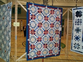 Photo: 07-2307.jpg #7 Judie Laird       GORDON'S GRADUATION QUILT