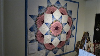 Quilt show 2012 - Fernie Museum